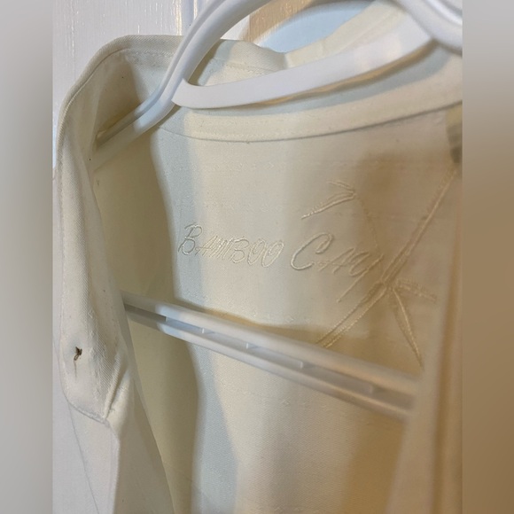 🎋🎍🤍 White “Bamboo Cay” button up Shirt Men’s M (fits large) Vacation Shirt - Picture 3 of 8